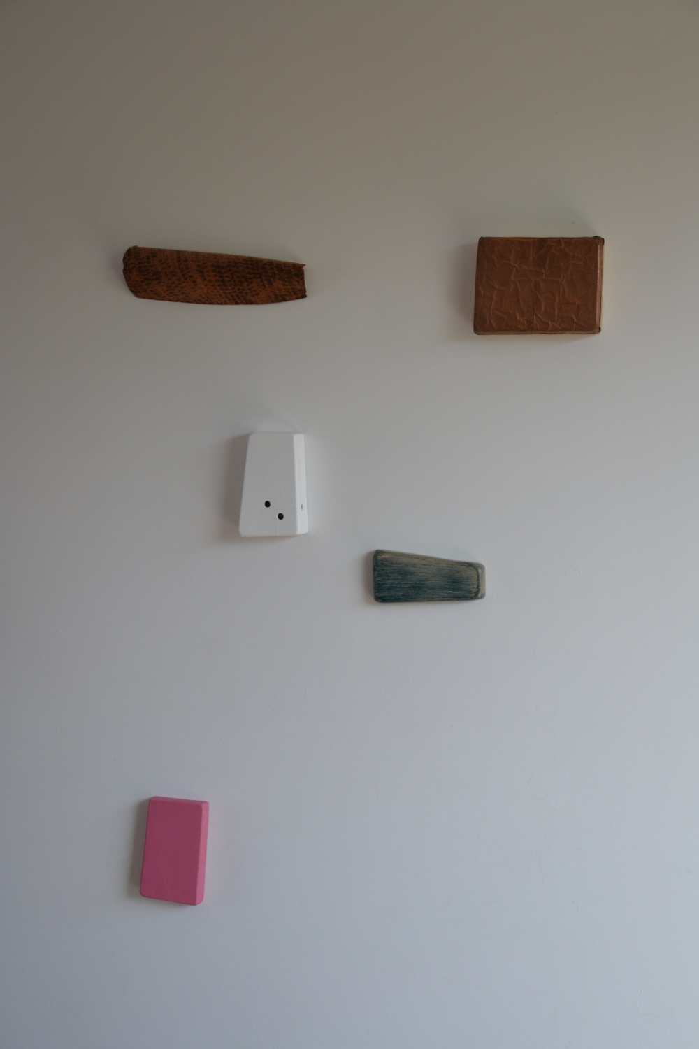 madera, cobre, esmaltes. 2013